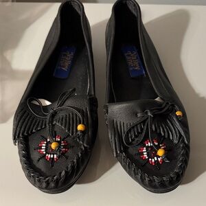 Valley Lane Black Moccasins with Beaded Design “BRAND NEW”